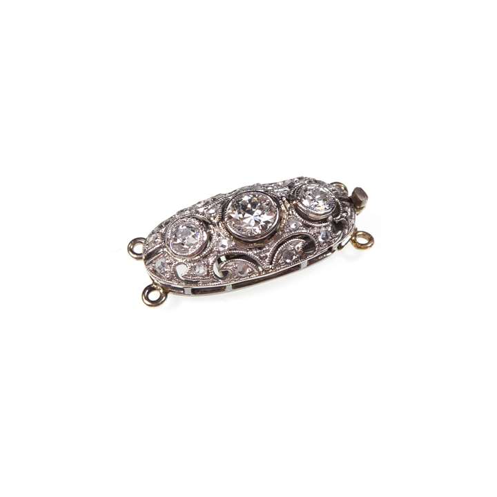Three stone diamond cluster clasp with fittings for two rows